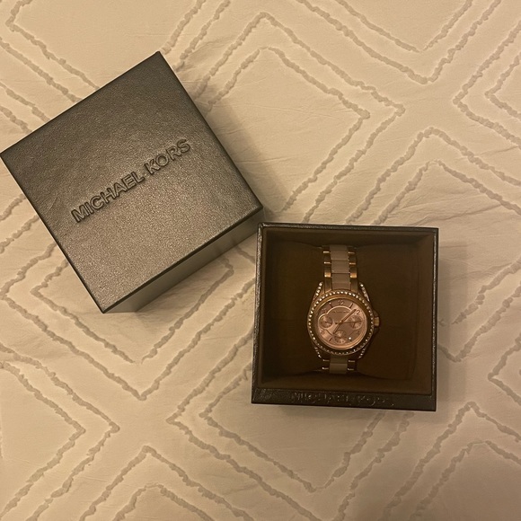 Michael Kors Accessories - Rose Gold Michael Kors Watch